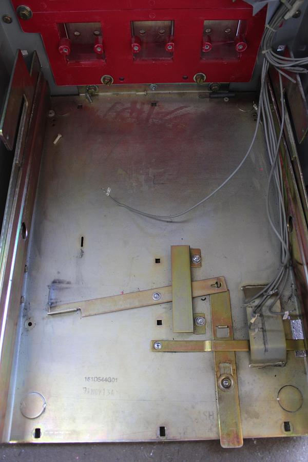 Used CUTLER HAMMER DS416 LOW VOLTAGE AC CIRCUIT BREAKER 1600 AMP 600 VOLT