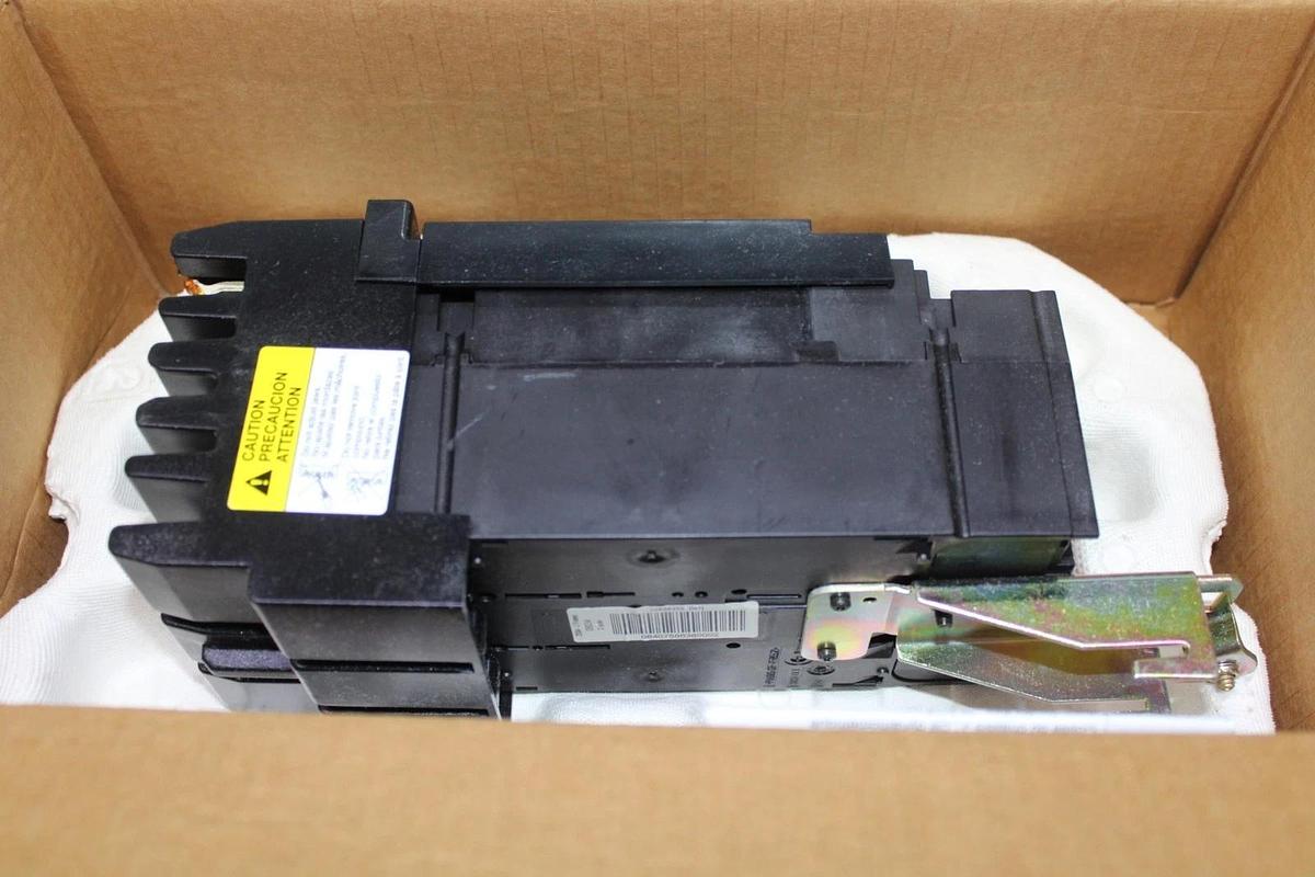 NIB SQUARE D POWERPACT I-LINE CIRCUIT BREAKER JJA36250 250 AMP 600 VAC 3-POLE