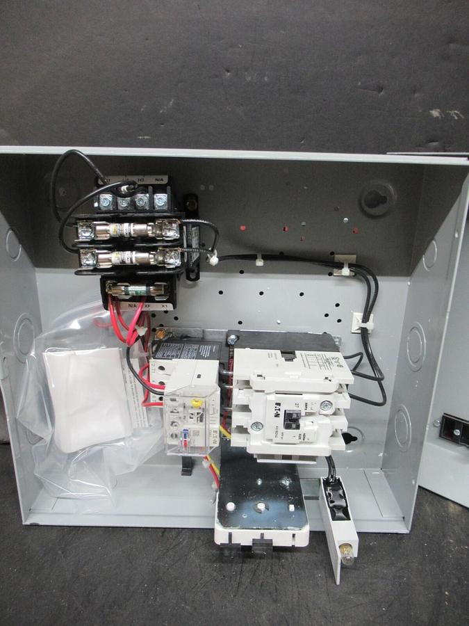 EATON MOTOR CONTROL STARTER ECN0721EHA NEMA: 1 W/ AN19DN0 27 AMP NEMA SIZE 1