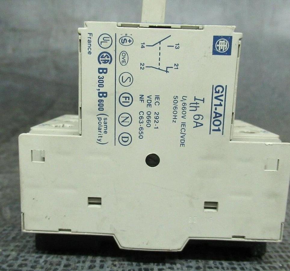 Used SCHNEIDER MANUAL MOTOR STARTER GV1-M10 660V 25A 7.5HP COIL: 24V **WARRANTY**