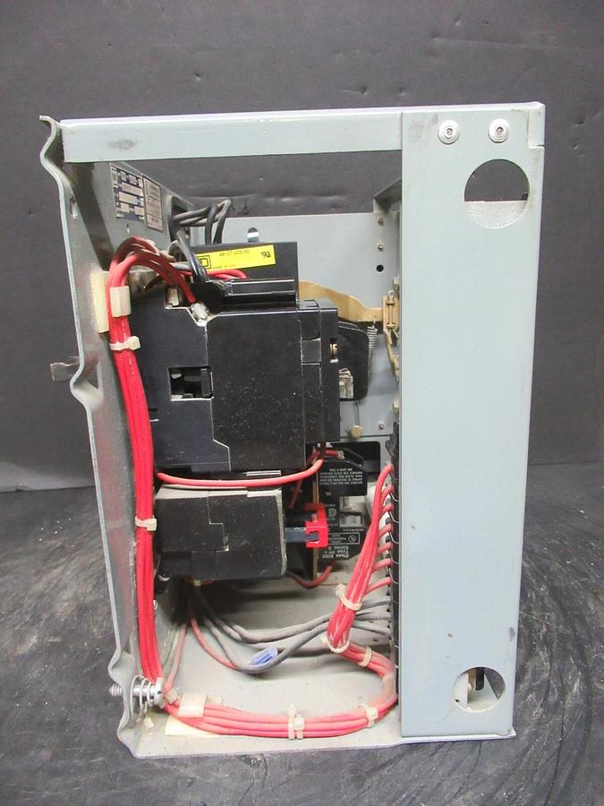 Used SQUARE D MCC MOTOR CONTROL STARTER 12" MODEL 4 W/ NEMA SIZE 1 8536SCO3 10 HP