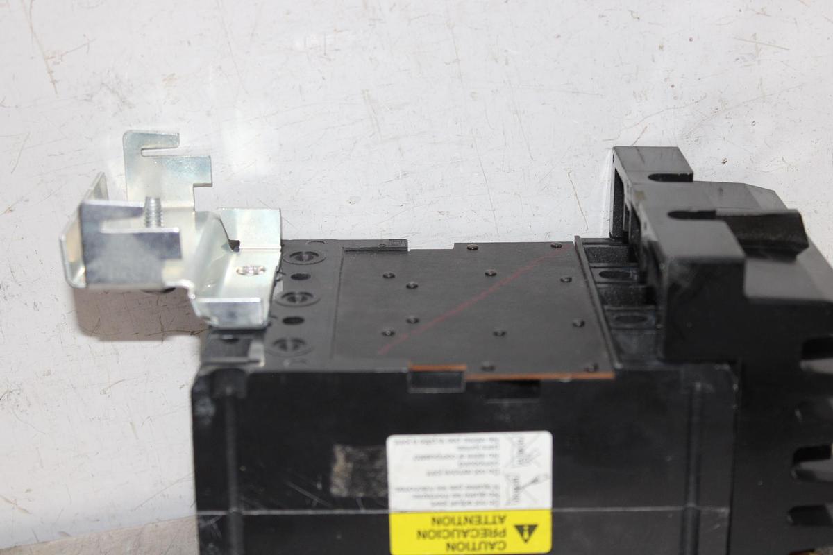 Used SQUARE D I-LINE CIRCUIT BREAKER FH36040 40 AMP 600 VOLT 3-POLE