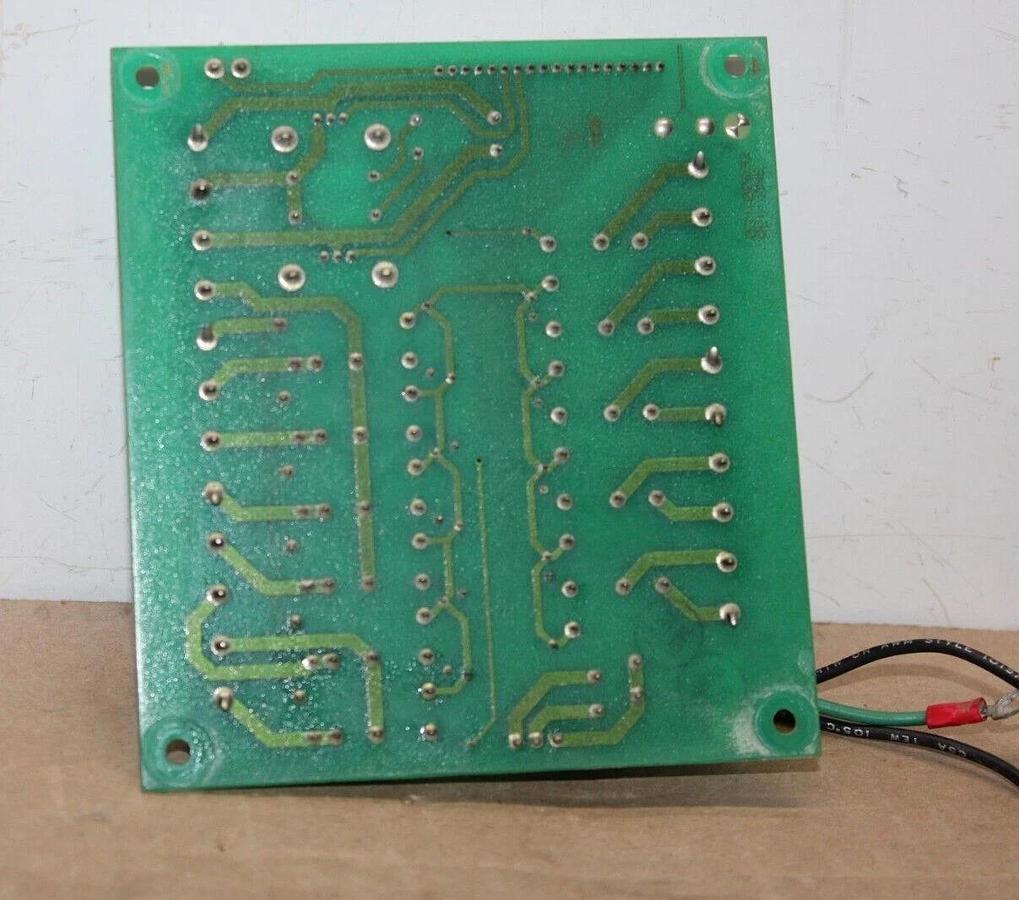 Used YORK CONTROL RELAY CIRCUIT BOARD 031-00932-02 **WARRANTY INCLUDED**