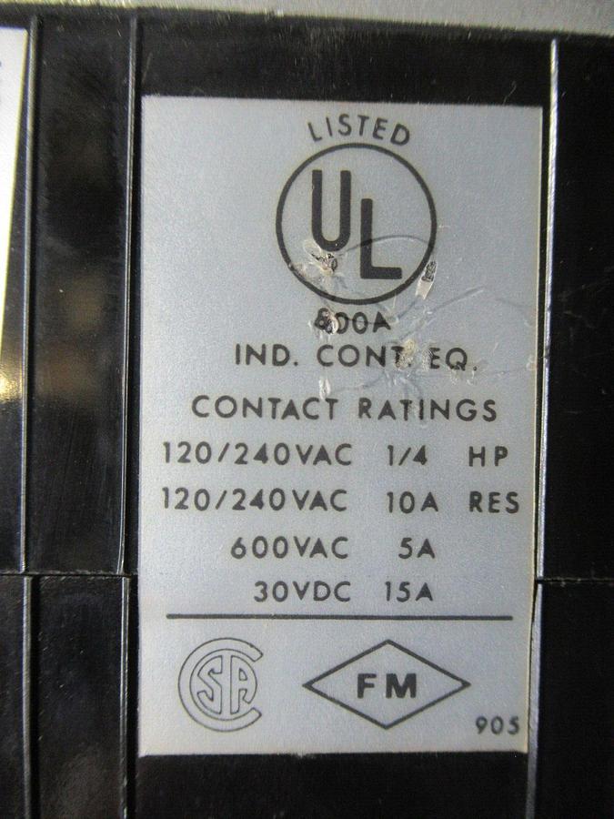 Used AGASTAT TIME DELAY RELAY 0.5-5 SECONDS 7012AB 120 VOLT VOIL 600 VAC 10 AMP