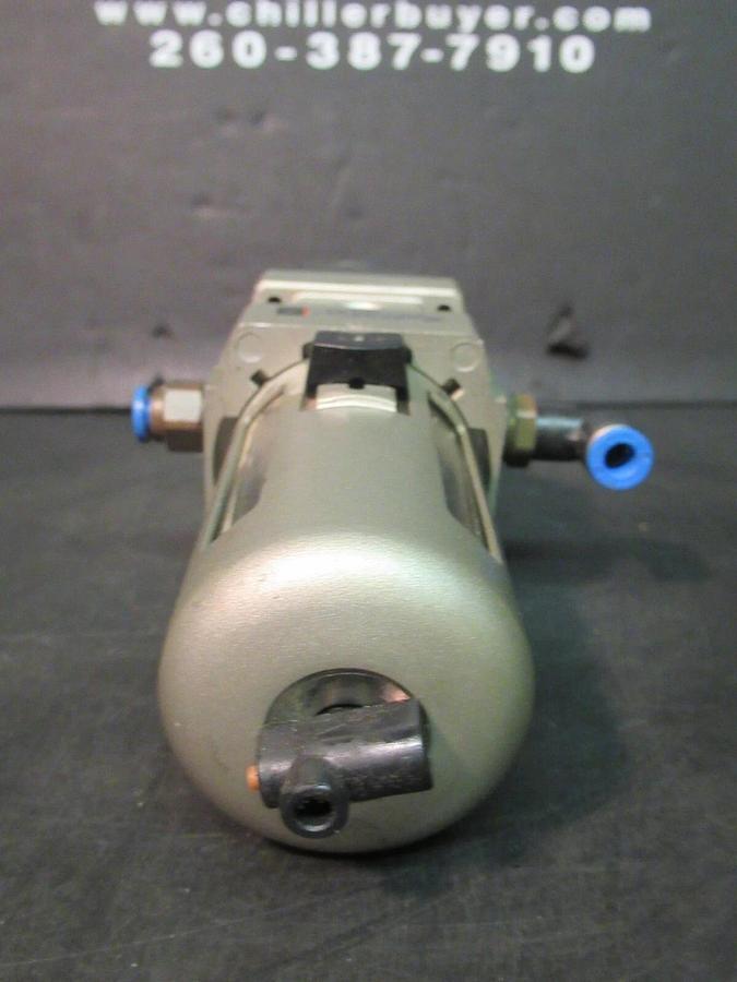 Used SMC AIR REGULATOR / FILTER AW3000-02B 0.05-0.85 MPA **WARRANTY INCLUDED**