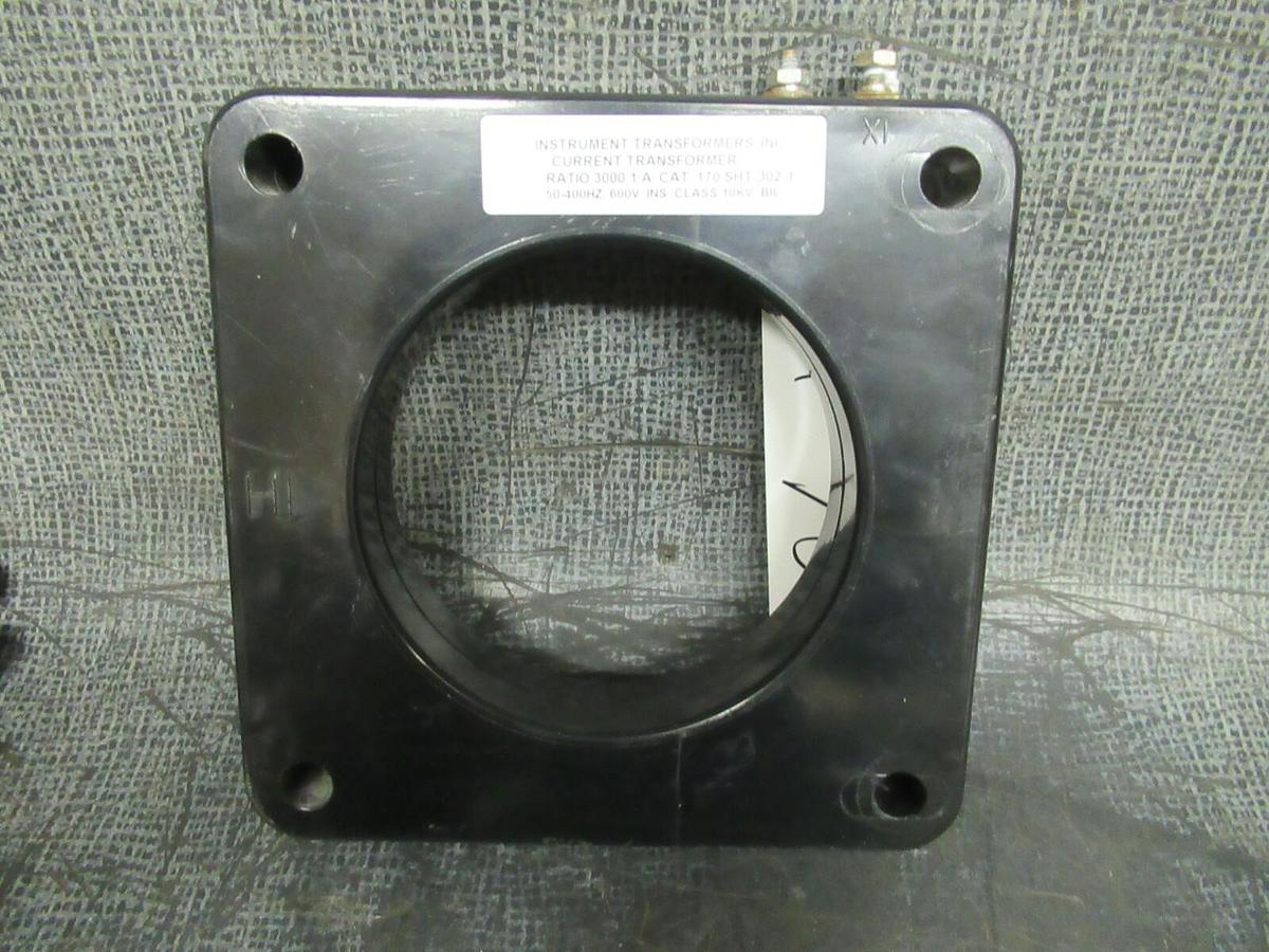 Used INSTRUMENT TRANSFORMERS CURRENT TRANSFORMER SHT-301-1 RATIO: 3000:1A 50-400 HZ