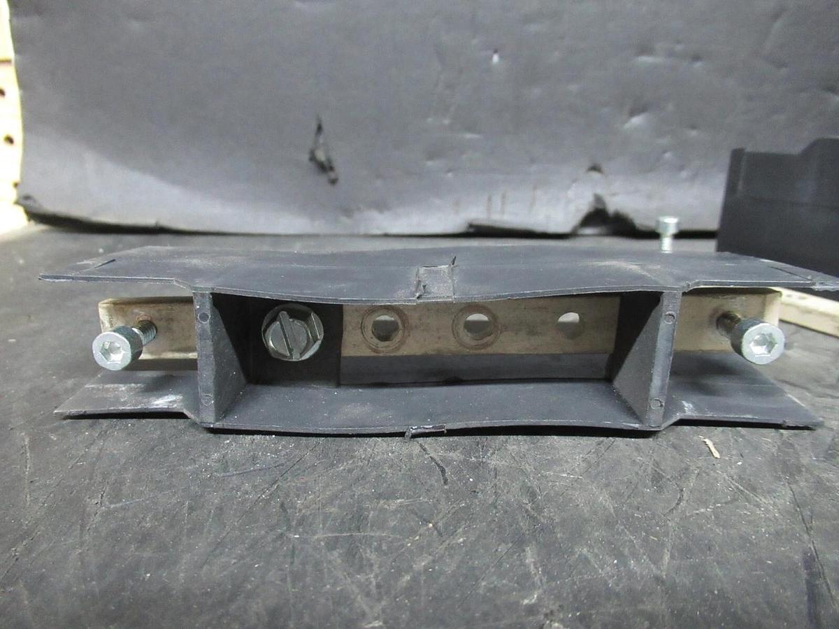 Used SIEMENS DUAL MOUNTING KIT FOR 100 AMP HEB BREAKER **WARRANTY INCLUDED**