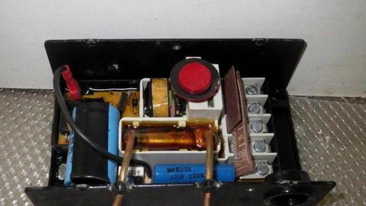 Used Robertshaw 3321-001 Rev F Gard Pak IV Lube Oil Protection Control lot of 3