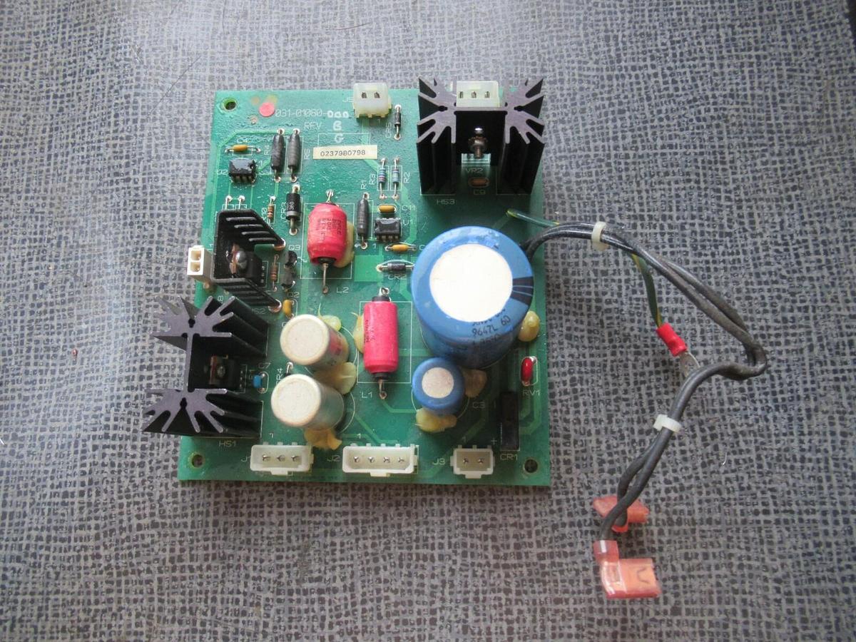 Used YORK CIRCUIT BOARD 031-01080-000 REV B **WARRANTY INCLUDED**