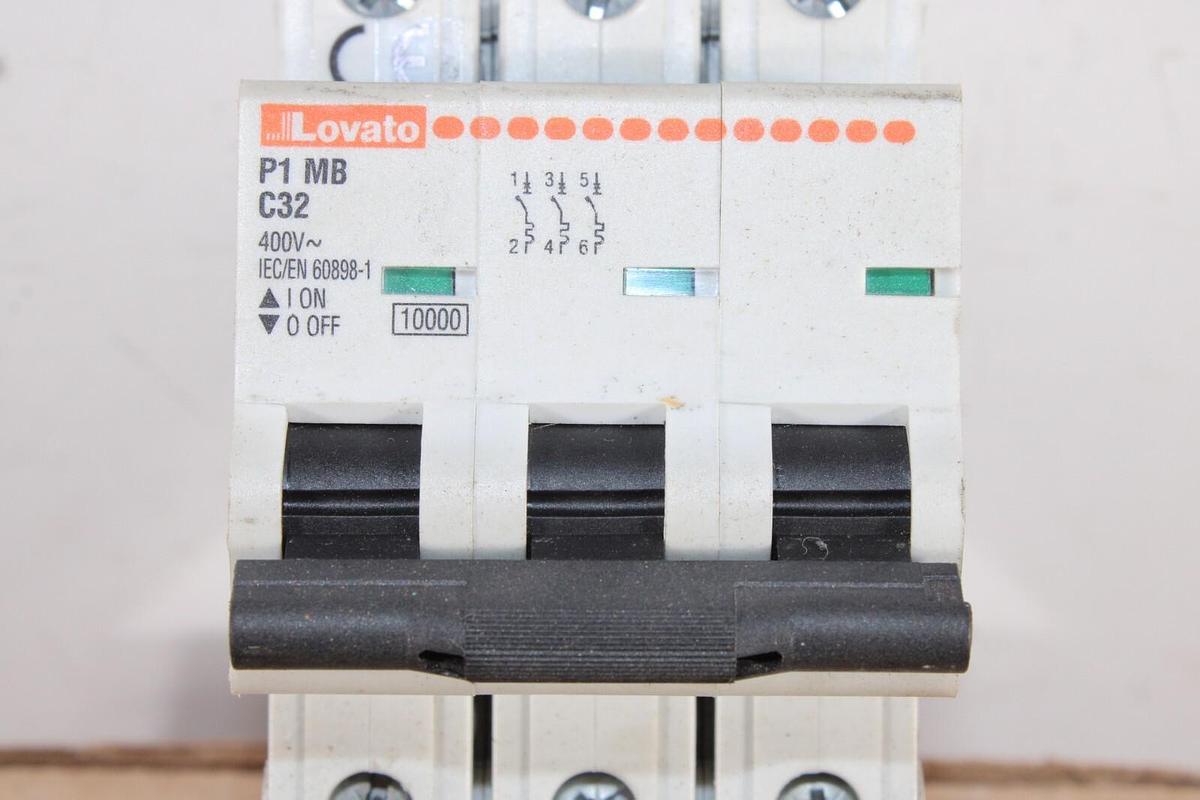 Used LOVATO CIRCUIT BREAKER P1-MB-C32 400 VAC 3-POLE **WARRANTY INCLUDED**