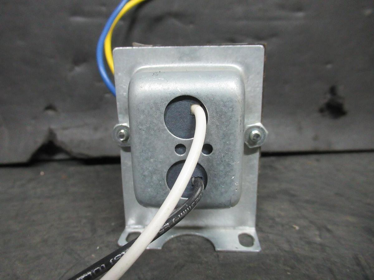 Used ETE TRANSFORMER 4000Y01C02B42 PRI: 120 V SEC: 24 V 20 VA CLASS 2 **WARRANTY**