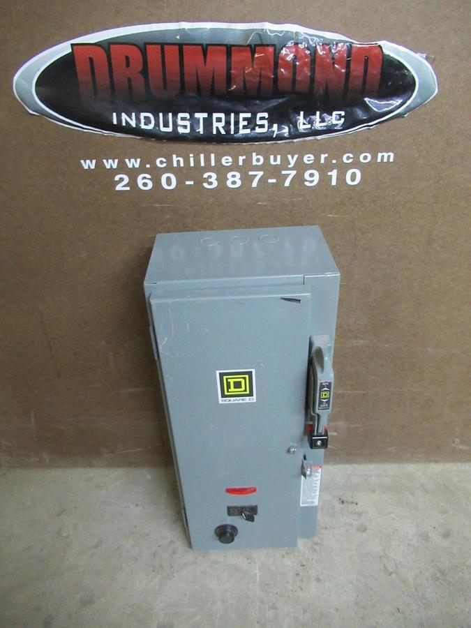 Used SQUARE D COMBINATION STARTER 8538SBG33C81CFF4P1TX11 TYPE 1 30 AMP 600 VAC 5 HP