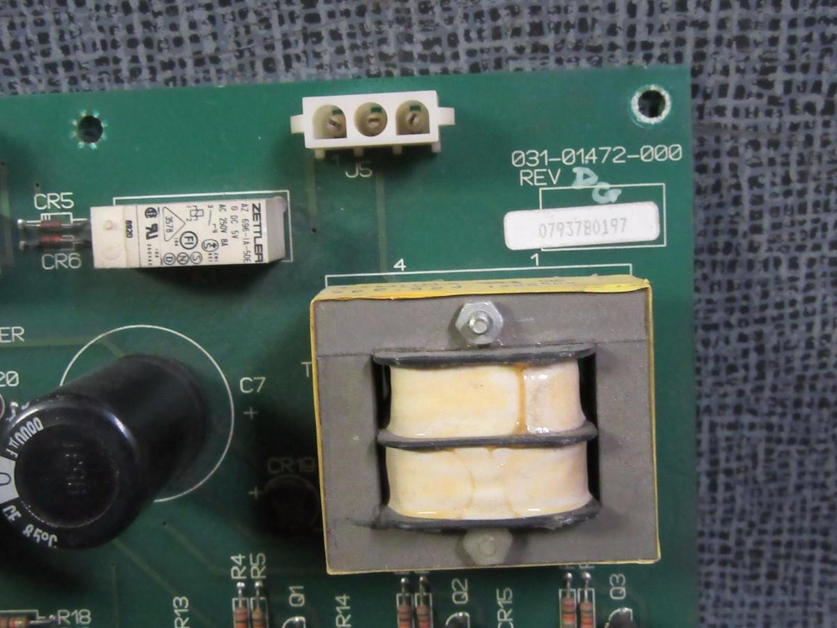Used YORK SCR TRIGGER CIRCUIT BOARD MODEL/REVISION: 031-01472-000 REV D