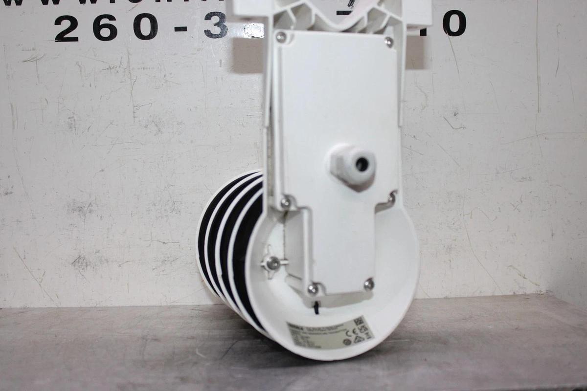 Used VAISALA HUMIDITY AND TEMPERATURE SENSOR HMS82C 28 VDC 20 mA **WARRANTY**