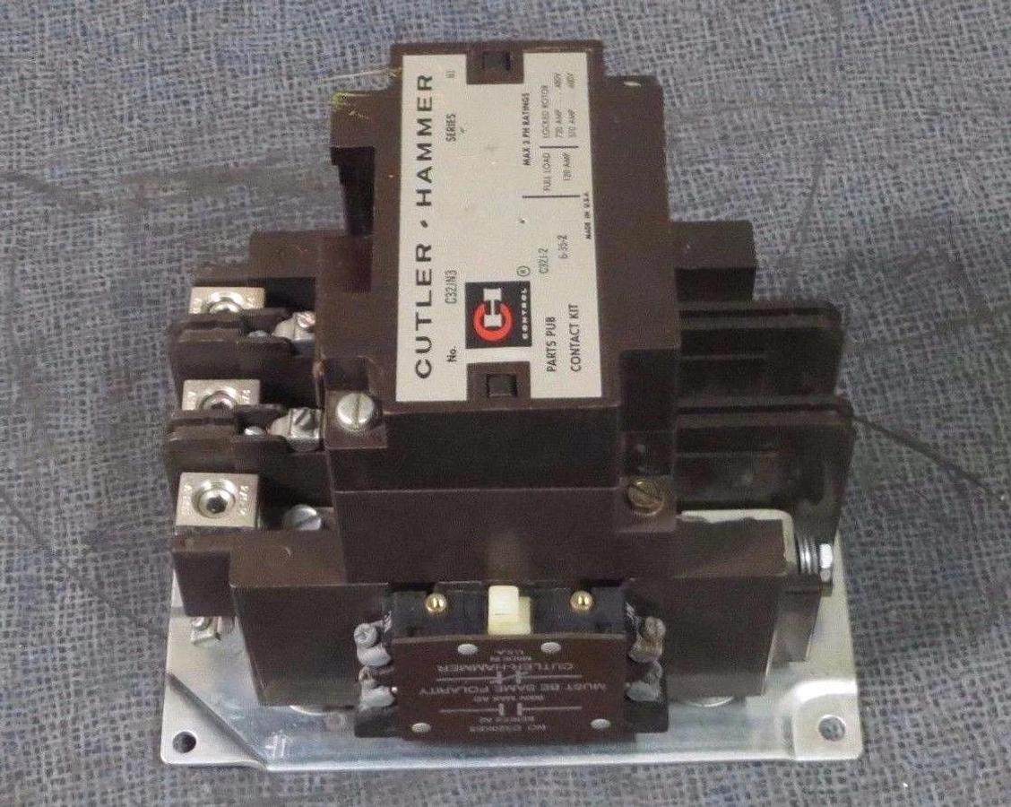 Used CUTLER HAMMER CONTACTOR 120 AMP, 3 PH, 600 V WITH 480V COIL MODEL: C32JN3