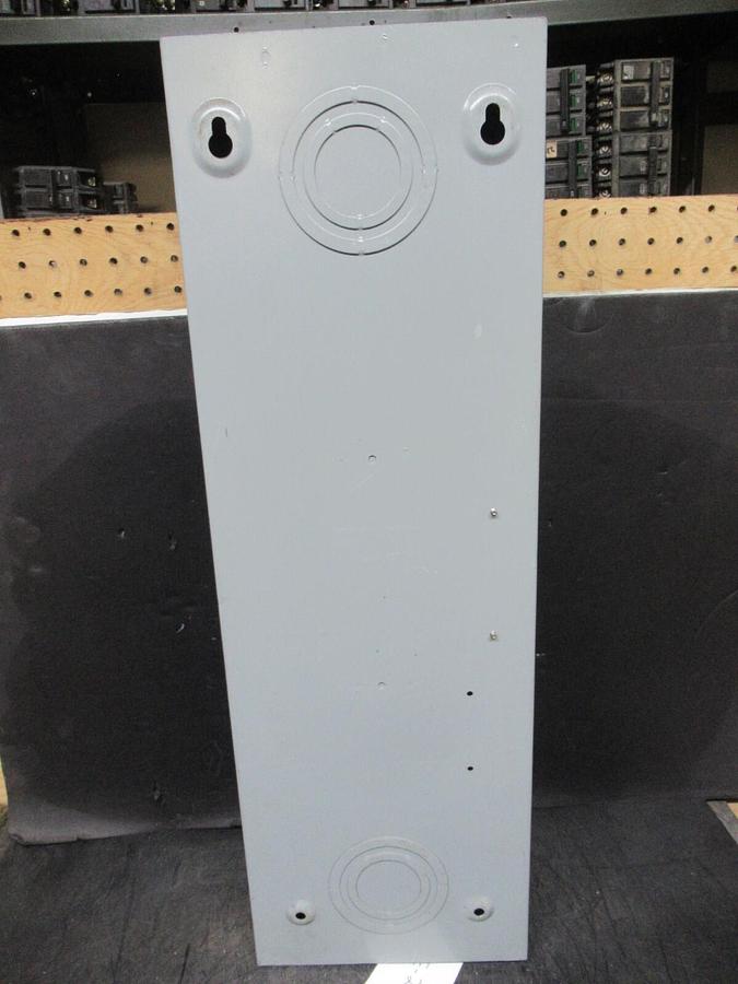 Used GE CIRCUIT BREAKER ENCLOSURE TQD225F ENCL. TYPE 1 W/ TQD32100 100 AMP 240 VAC