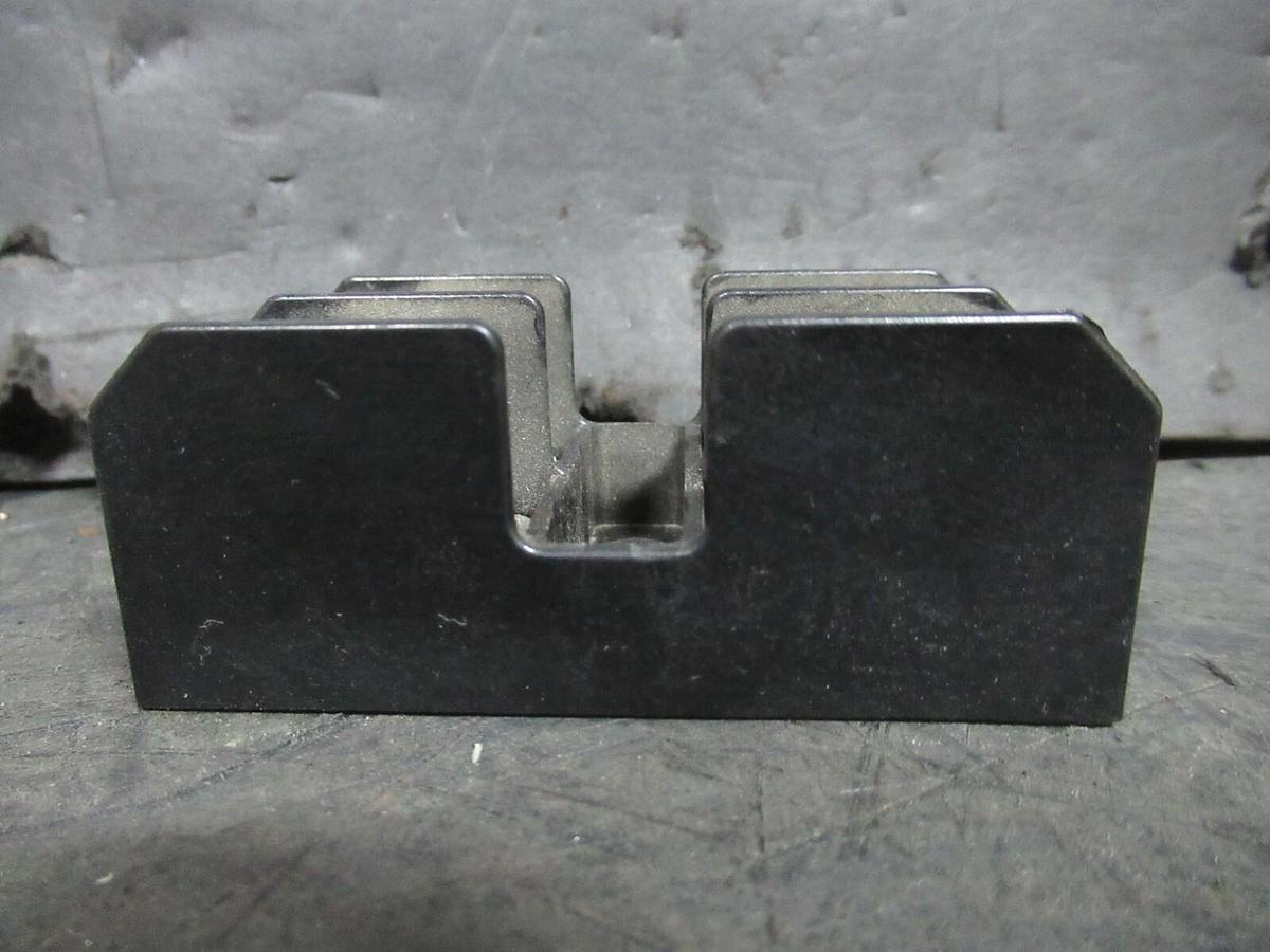 Used BUSSMANN FUSE HOLDER BC6032SQ 3-POLE 600 VAC 30 AMP CLASS CC CC60030-2SQ