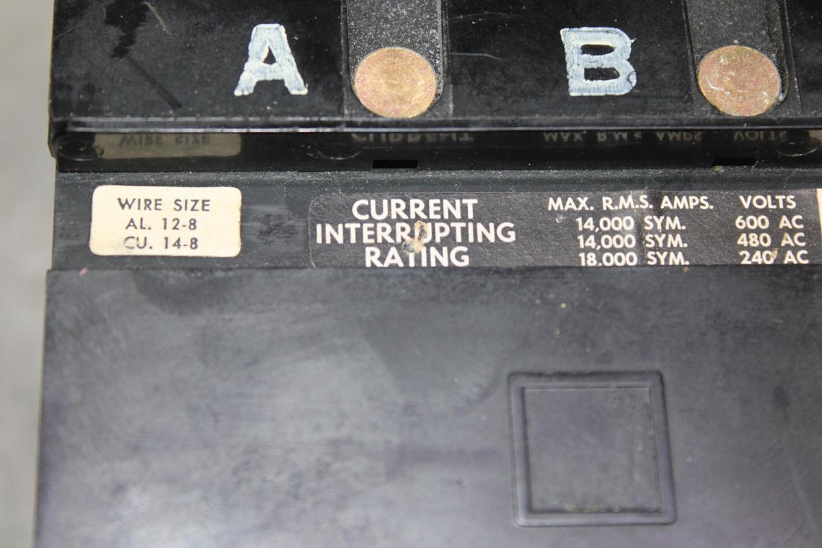 Used SQUARE D I-LINE CIRCUIT BREAKER FH36020 20 AMP 600 VAC 3-POLE