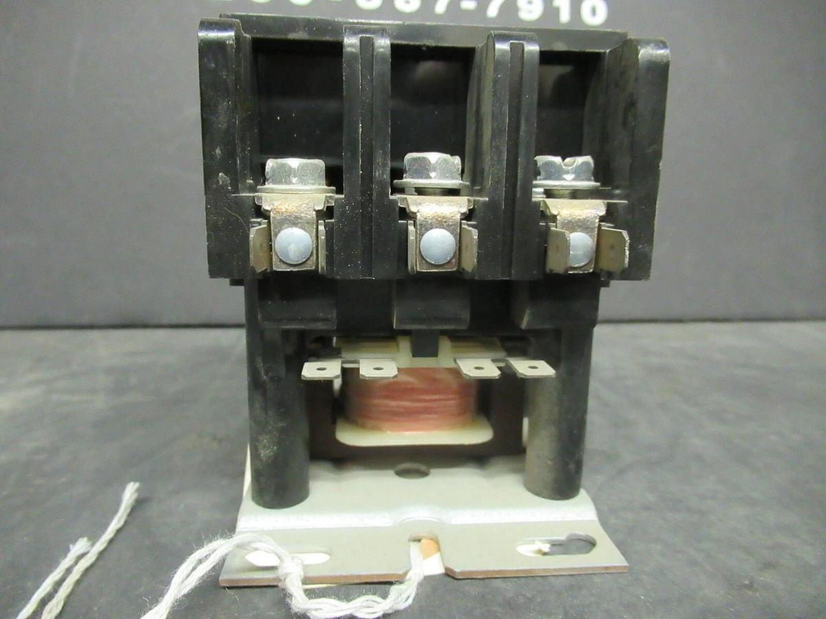 Used PRODUCTS UNLIMITED CONTACTOR 60A 600V 3 PH 120V COIL # 3100-30T1728VD