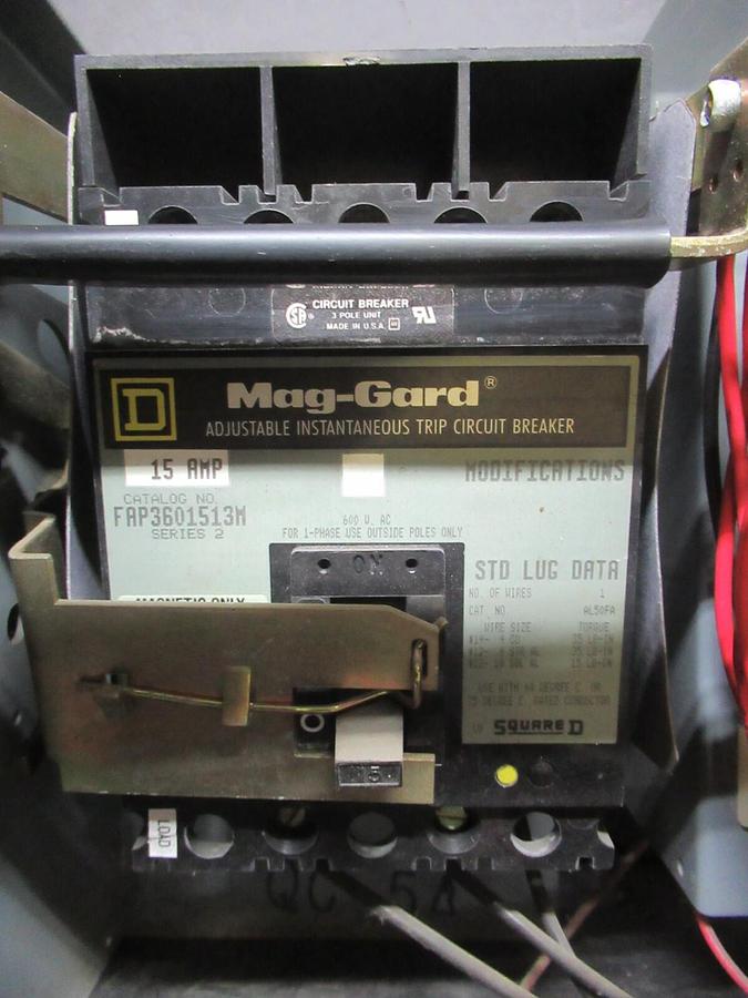 Used SQUARE D MCC MOTOR STARTER CONTROL MODEL: 5 12" W/ 8536SCG3 NEMA SIZE 1 15 AMP