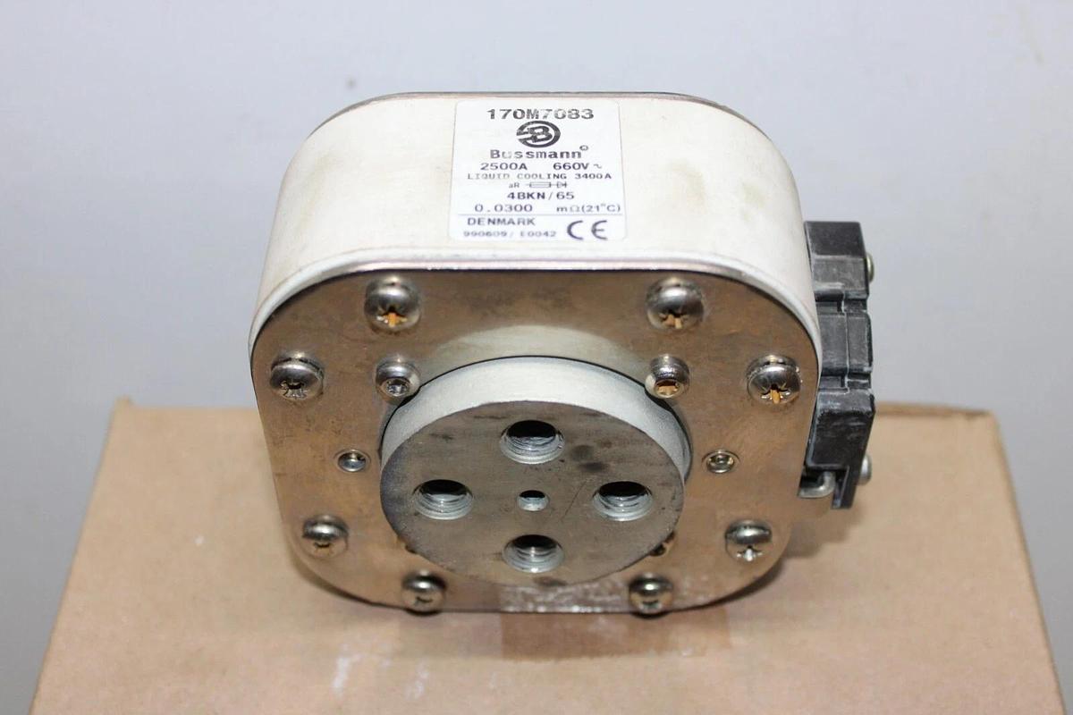 Used BUSSMANN FUSE 170M7083 2500A 660VAC **WARRANTY INCLUDED**