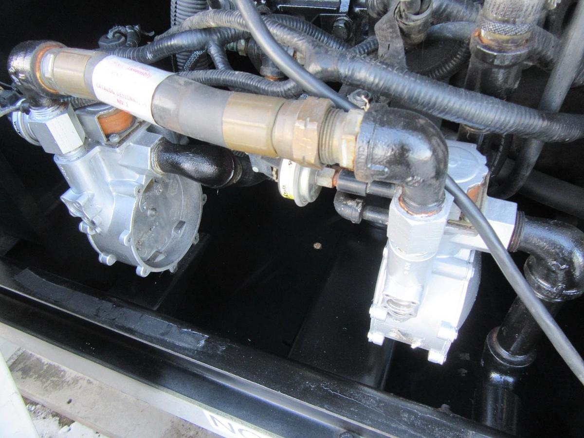 Used 35 KW 30KW GENERATOR GENERAC NAT. GAS LP PROPANE 120/240V 1 PH 403 HRS VIDEO