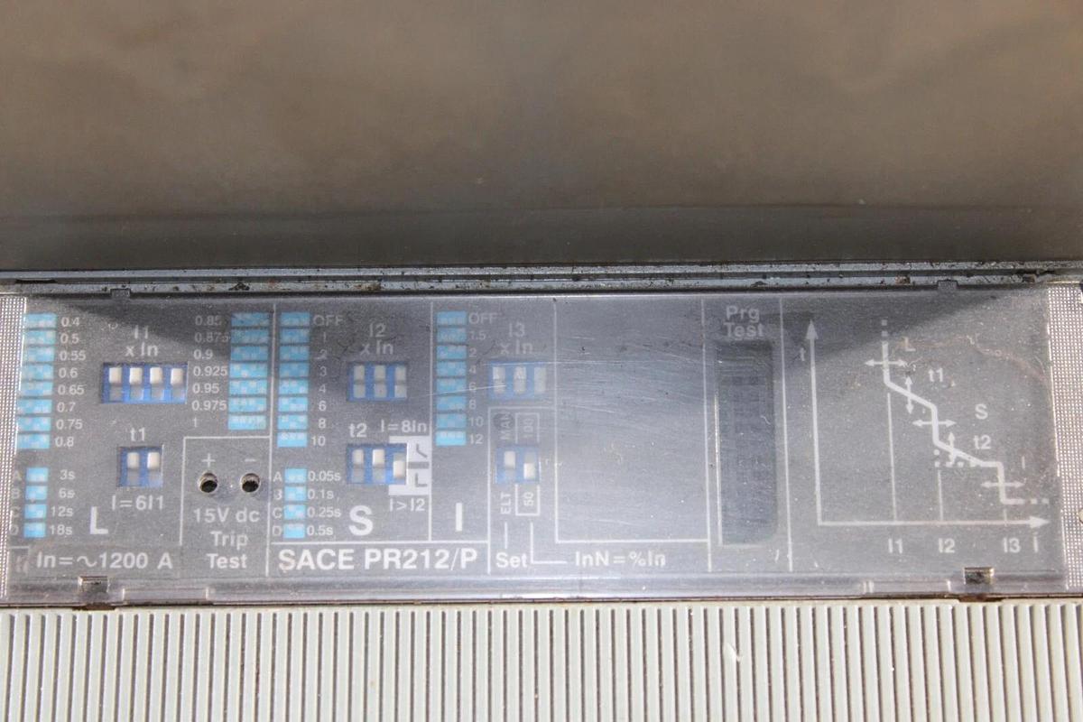 Used ABB CIRCUIT BREAKER SACE S7 1200 AMP 3-POLE W/ M7-2 MOTOR OPERATOR & ACCESSORIES