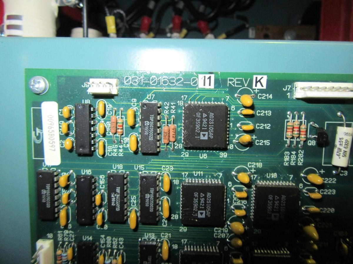 Used YORK / JOHNSON CONTROLS 351 HP VSD 371-017420-103 MO# TM351T B6F-46 390 A DRIVE