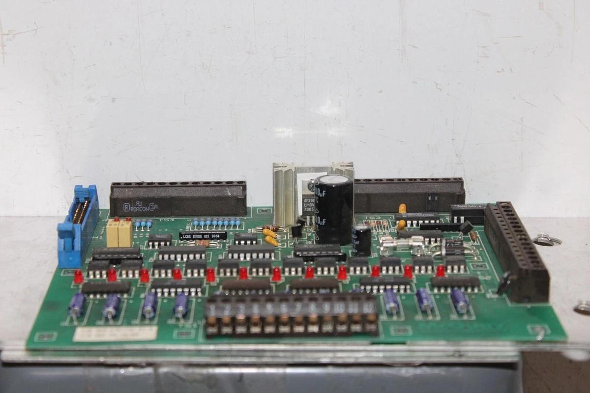 Used MCQUAY DAUGHTER CIRCUIT BOARD 860-478123C-01-B 478123C-01-1 **WARRANTY**
