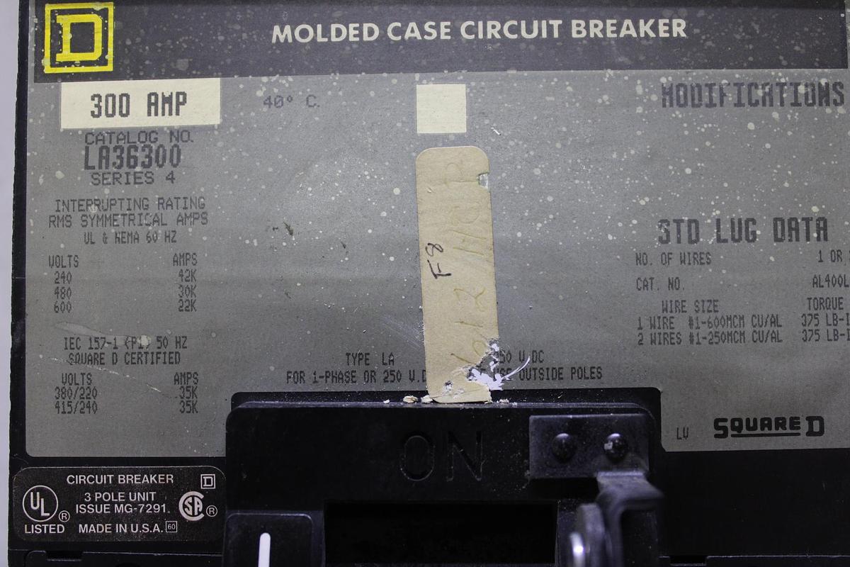 Used SQUARE D I-LINE CIRCUIT BREAKER LA36300 300 AMP 600 VAC 3-POLE