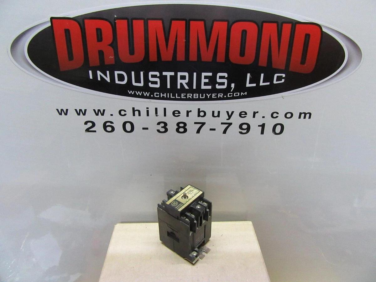 Used GENERAL ELECTRIC INDUSTRIAL RELAY CR120B-D040 600 VOLT COIL: 110/120 VOLT