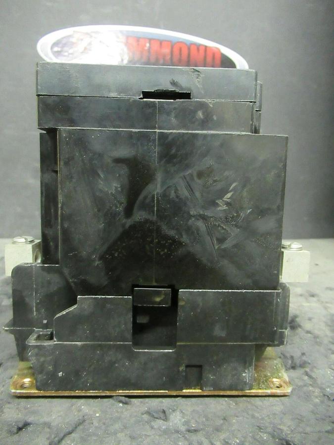 Used 60 AMP SQUARE D 8903 SPG1 LIGHTING CONTACTOR 2 POLE 600 277/480 VAC 208 V COIL