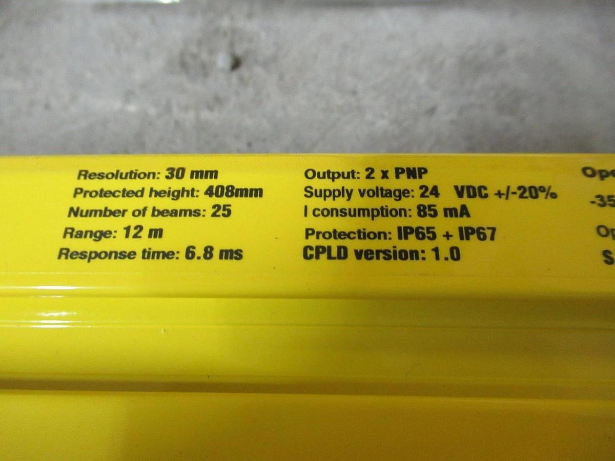 NIB CONTRINEX SAFETY LIGHT CURTAIN PAIR YBB-30S4-0400-G012 / YBB-30R4-0400-G012