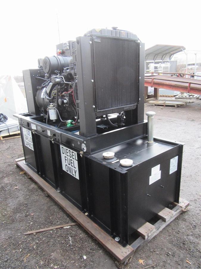 Used 2015 30 KW DIESEL GENERATOR GENERAC 120/240 VOLT SINGLE PHASE 181 HOURS VIDEO