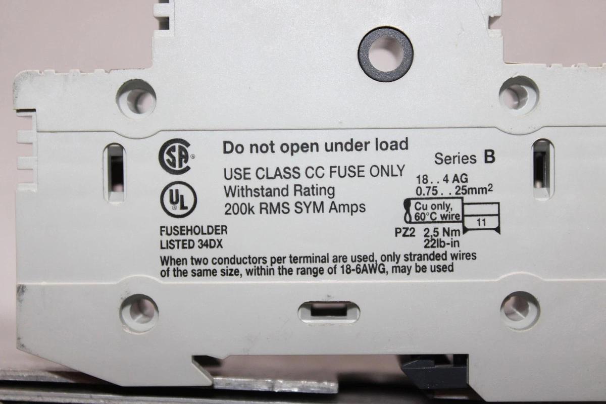 Used ALLEN-BRADLEY FUSE HOLDER 1492-FB1C30 30 AMP 600 VOLT **WARRANTY INCLUDED**