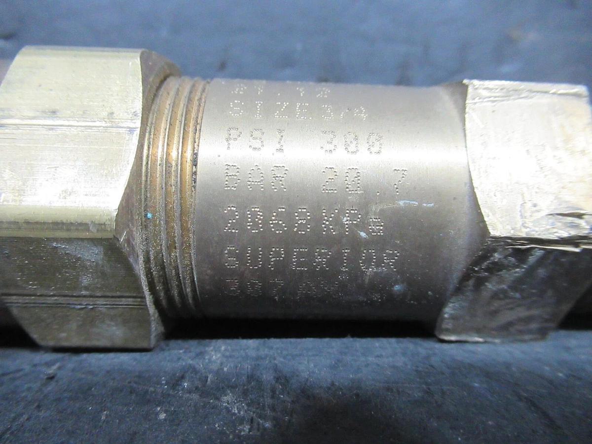 Used EB51FZ-242 / 3045X1-300 RELIEF VALVE 3/4" 300 PSI 20.7 BAR 21.12 kg AIR/SEC