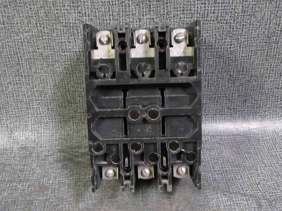 Used CUTLER HAMMER CIRCUIT BREAKER 15 AMP FS360015A 600V 3 POLE FS FRAME