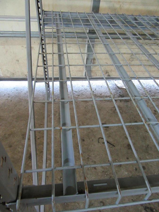 Used LYON 14GA. BULK STORAGE RACKING 7' L X 4' W X 5' T 1600# LBS CAP PER SHELF RACK