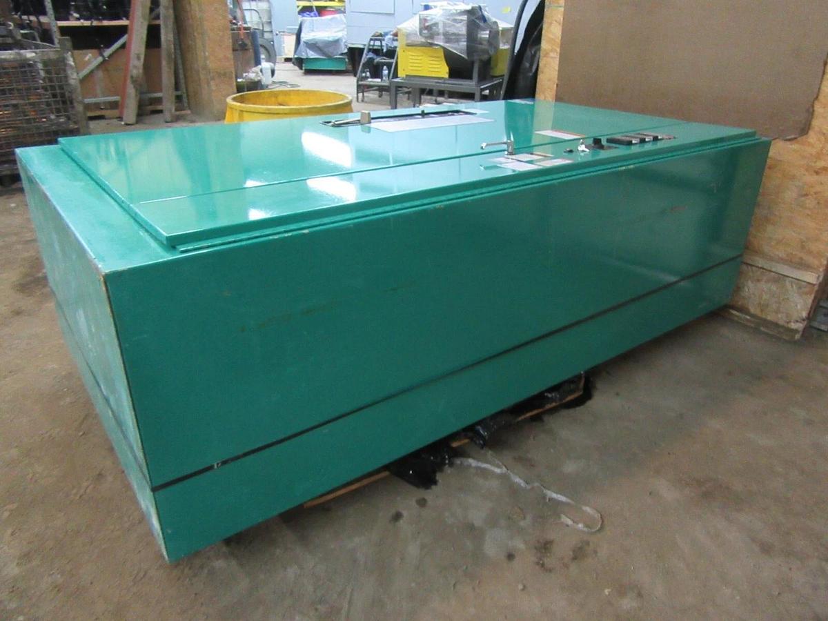 Used 600 A ONAN / CUMMINS AUTOMATIC TRANSFER SWITCH 480 V  3 PH BYPASS 0306-4171-21