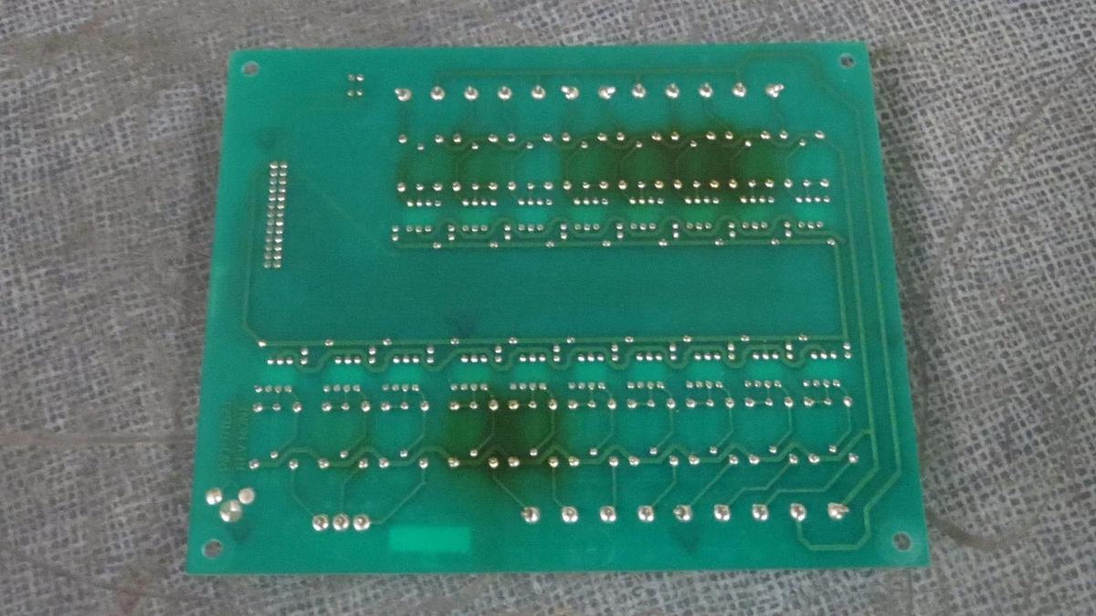 Used YORK CHILLER CONTROL CIRCUIT BOARD MODEL: 031-01621 02044B0195