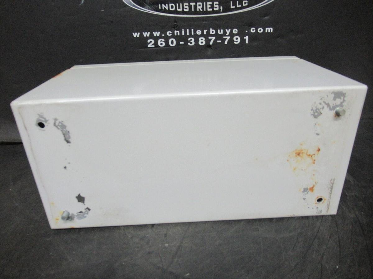 Used ENCLOSED TELEMECANIQUE STARTER LC1D16 W/ OVERLOAD RELAY LRD-076 25 AMP 600 V
