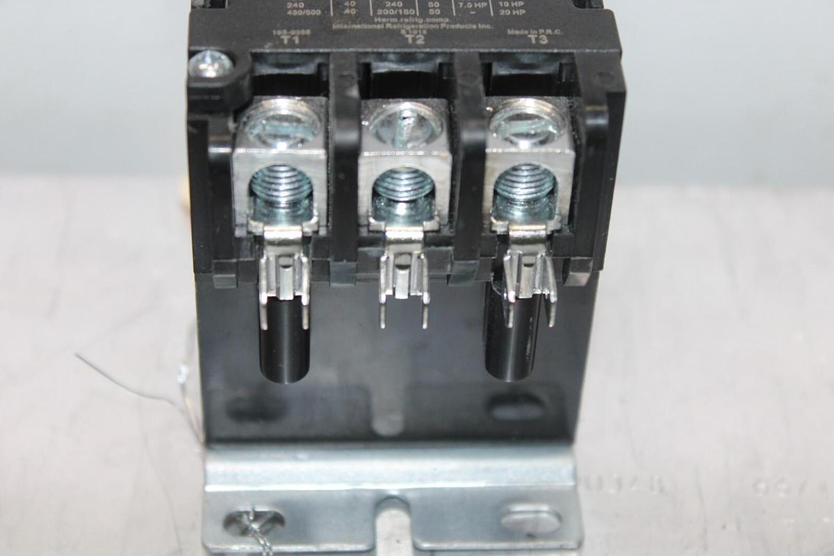 Used IRP CONTACTOR DP340120F 40 AMP 3-POLE 600 VAC 3-PHASE COIL: 120 V