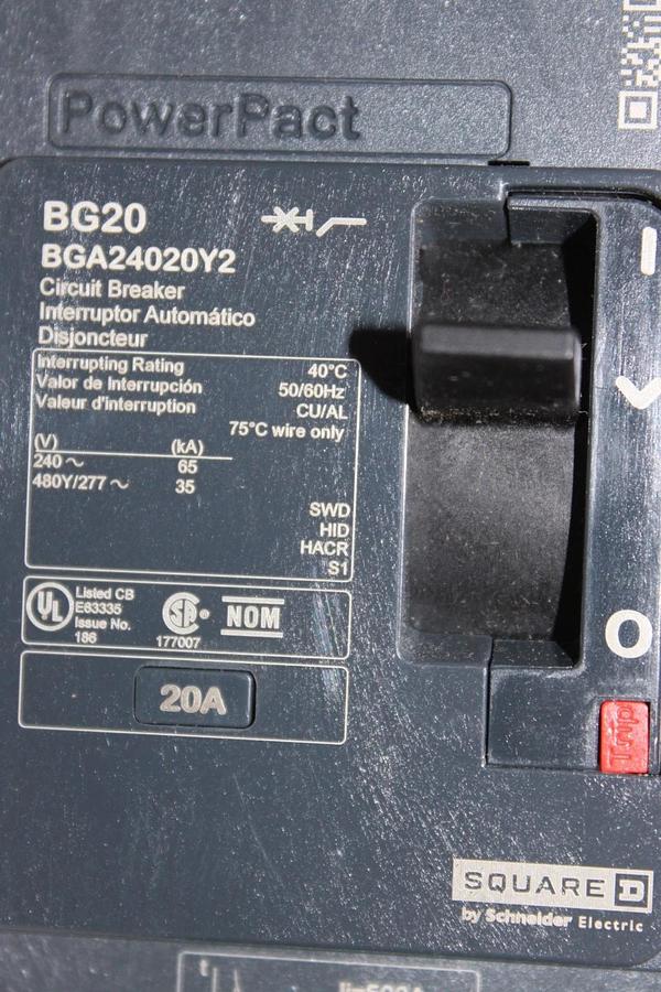 NIB SQUARE D POWERPACT I-LINE CIRCUIT BREAKER BGA24020Y2 20 AMP 480/277V 2-POLE