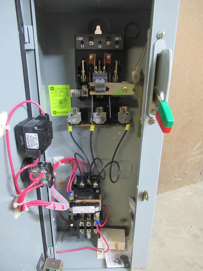 NEW SURPLUS GE 300 LINE CONTROL TYPE 1 ENCL. W/ SIZE 0 CR308BT**RA2AALKA#