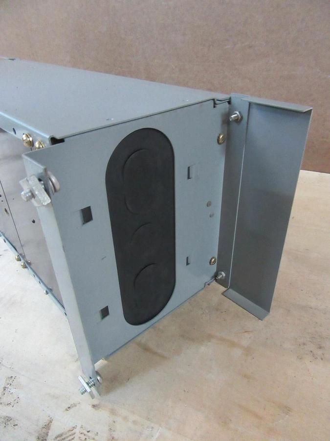 Used WETINGHOUSE FUSE PANELBOARD SWITCH  FDPS364R 200 AMP 600 VAC 50 HP 3-POLE