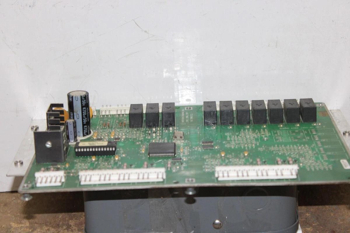 Used TRANE HVAC CHILLER CONTROL CIRCUIT BOARD 6400-1065-01 REV. B **WARRANTY**
