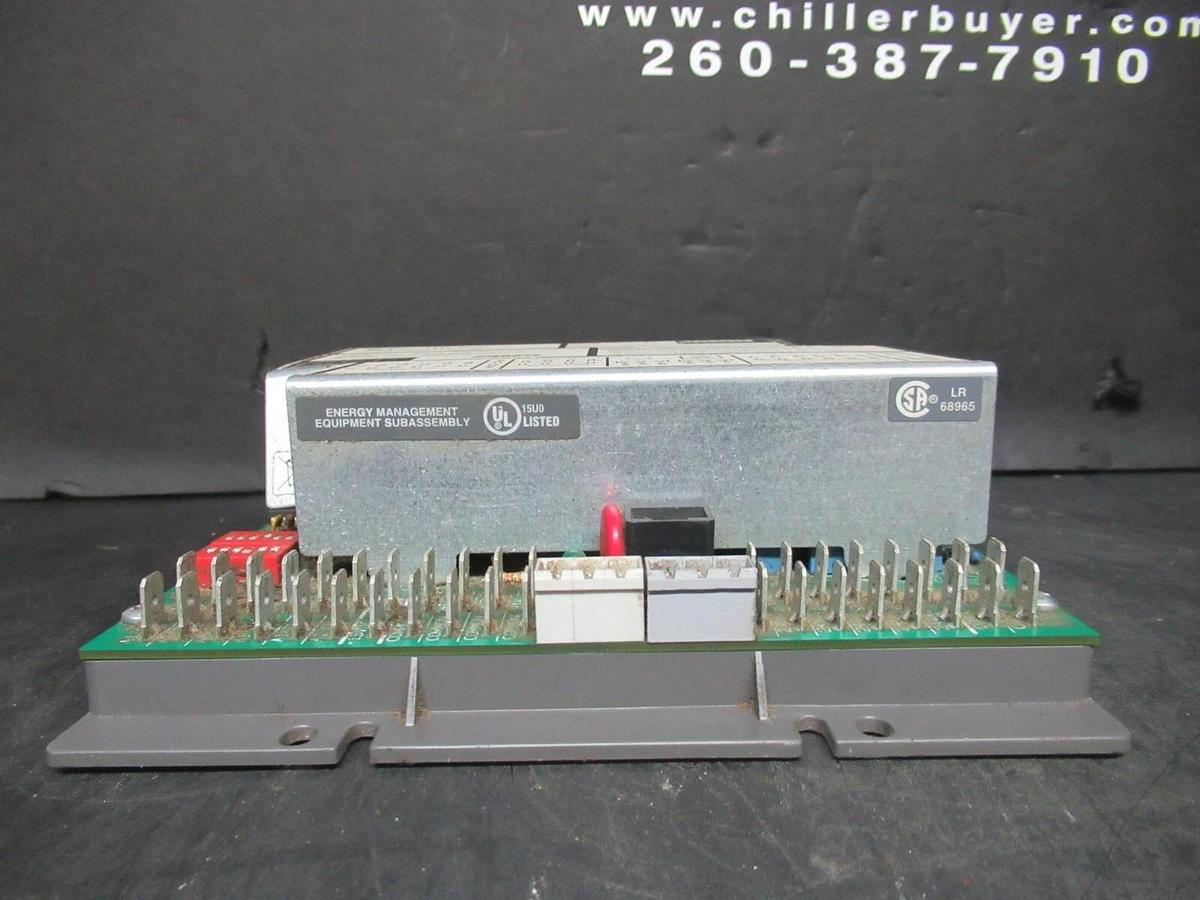 Used JOHNSON CONTROLS FACILITOR HVAC CONTROLLER FA-VAV111-1 REV. B 24 VAC 2 AMP