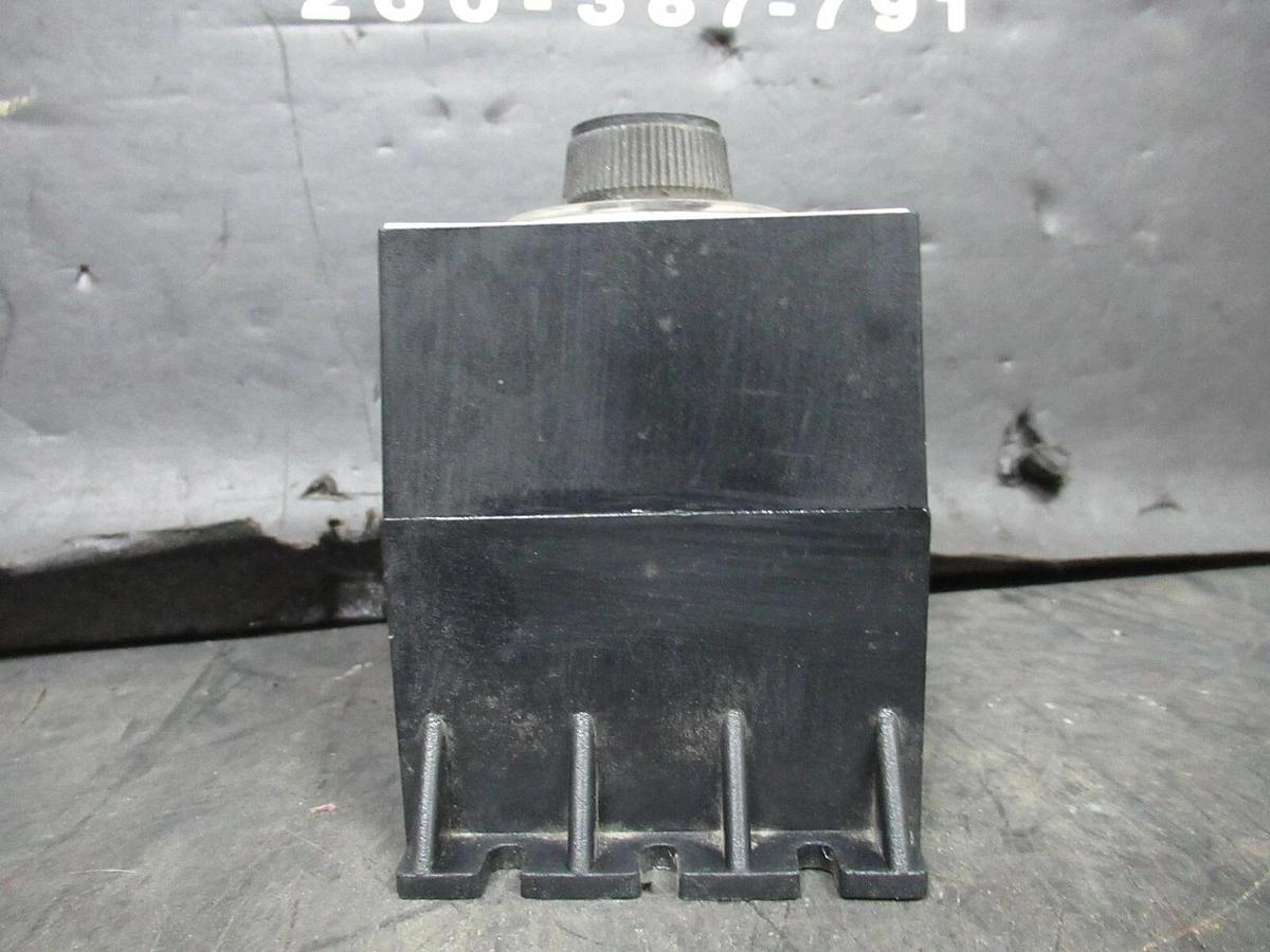 Used EAGLE SIGNAL TIME DELAY RELAY BRE9A6 0-30 MINUTES 120 VAC 10 AMP 1/4 HP