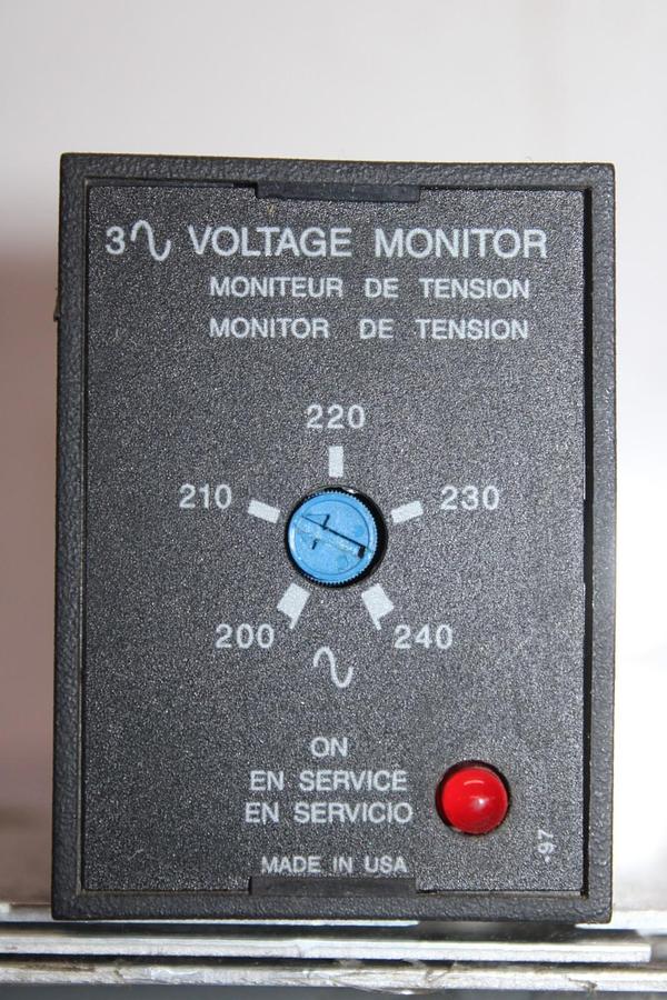 Used ENTRELEC SSAC VOLTAGE MONITOR PLM6405 200-240 VAC 8 AMP **WARRANTY**