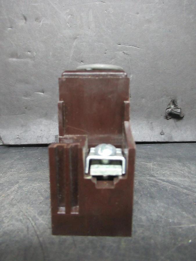 Used CUTLER HAMMER PULL OUT SWITCH DEAD FRONT FUSE PFS3311 3 PHASE 7.5 HP *WARRANTY*